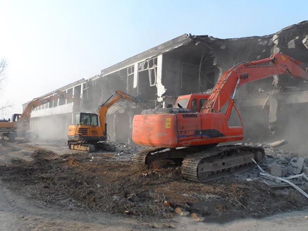 北京新机场跑道上最后一座变电站完成退运羞羞视频免费看